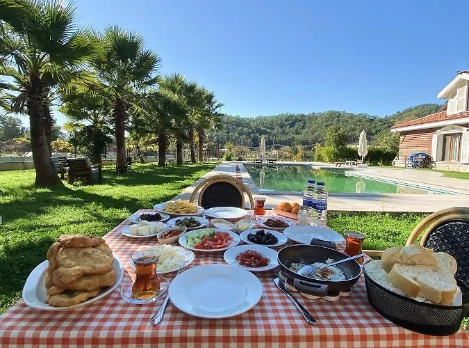 Riverside Gocek Apart Szálloda